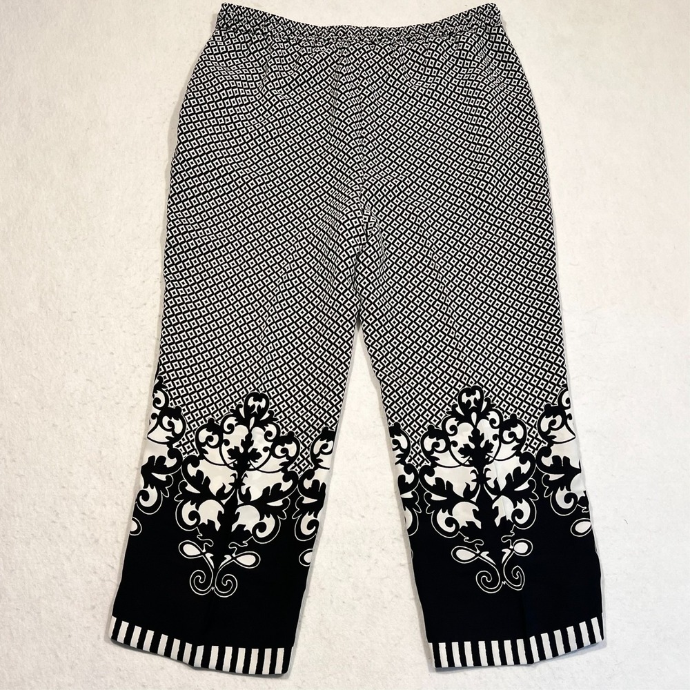 Chico's Wide Leg Ankle Pants Black Geometric Pockets Pull On 2P Petite US 12P - Picture 12 of 12